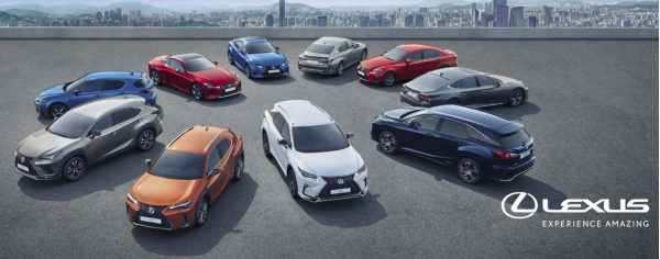 A Toyota szimbolikus mérföldkőhöz érkezett, hiszen prémium márkájával, a Lexusszal együtt immár több mint 15 millió hibrid hajtású járművet értékesített