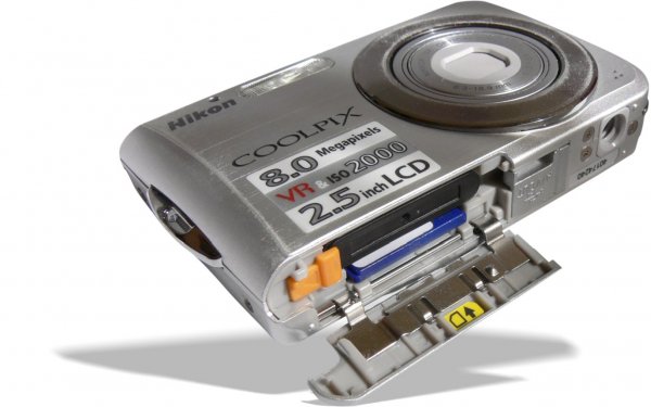 <b>Teszt:</b> Nikon Coolpix S210 â?? kompaktgép kisebb hibákkal