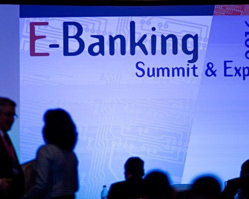 Az E-Banking Summit 2016 díját nyerte el a Qualysoft
