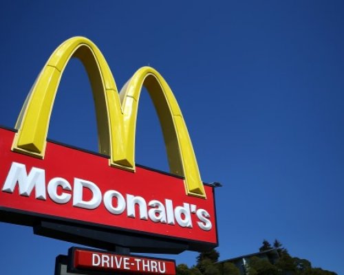 Hazai történetének eddigi legjelentősebb beruházására készül a McDonald s: már idén megnyílnak az első Experience of the Future, azaz a jövő élményét nyújtó éttermek