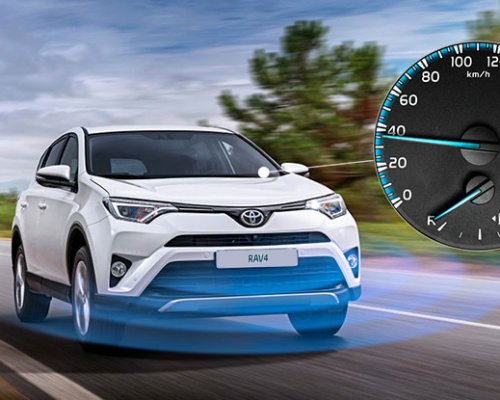 Toyota és a Lexus: középpontbasn az önvezető és az egymással kommunikáló autók fejlesztése