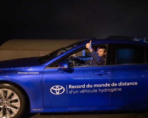 A Toyota Mirai megdöntötte az egy tanknyi hidrogénnel megtett távolság világrekordját